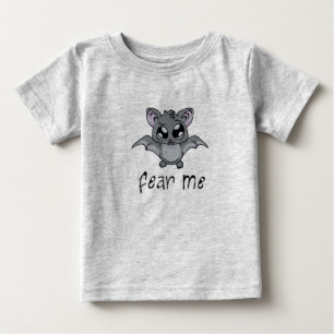 T-shirt Pour Bébé Craignez-moi ! Maniez la batte (texte foncé)