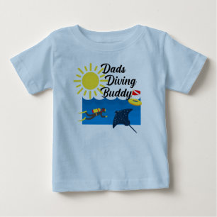 T-shirt Pour Bébé Dads Diving Buddy Design - Baby Fine Jersey T-Shir