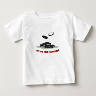 T-shirt Pour Bébé Divisez et conquérez la pièce en t d'enfants