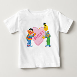 T-shirt Pour Bébé Ernie & Bert Big Valentine's Heart