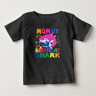 T-shirt Pour Bébé Fête de la maman de l'anniversaire du requin