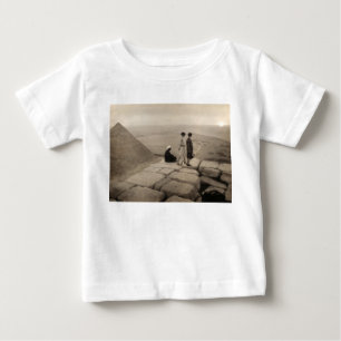 T-shirt Pour Bébé Flapper Girls Sunrise Khufu Pyramid, Égypte 1920