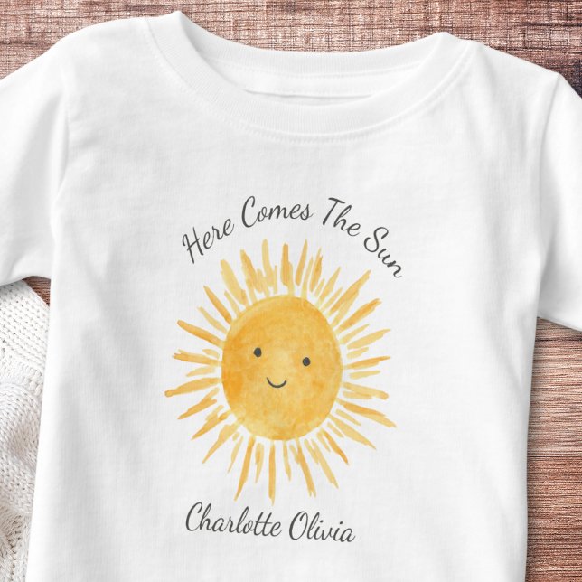 T-shirt Pour Bébé Here Comes The Sun (Créateur téléchargé)