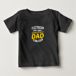 T-shirt Pour Bébé Hommes Électricien De Jour Mondes Meilleur Papa De