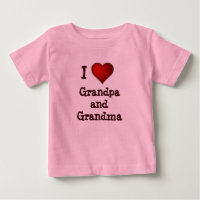 J'aime le nourrisson de grand-papa et de