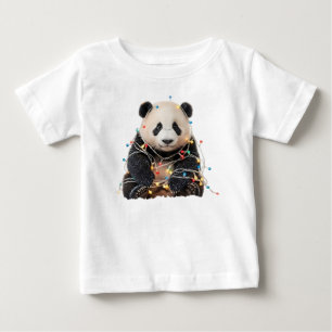 T-shirt Pour Bébé Joli panda emmêlé dans les lumières de Noël