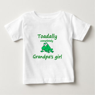 T-shirt Pour Bébé la fille du grand-papa