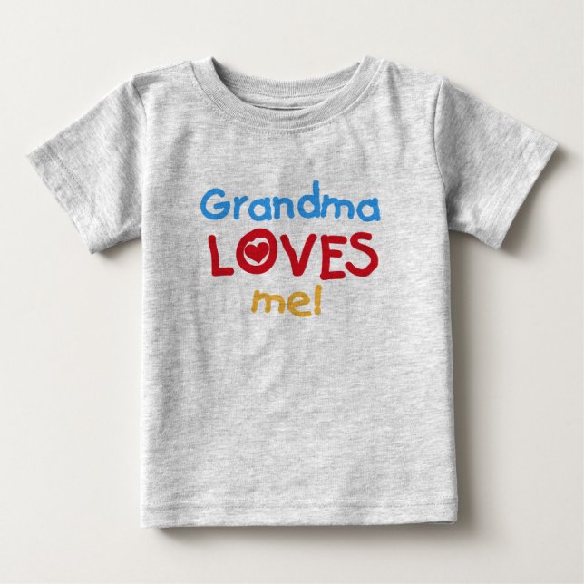 T-shirt Pour Bébé La grand-maman m'aime (Devant)