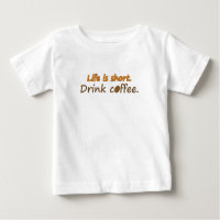 La vie est courte. Buvez du café. (© Mira)