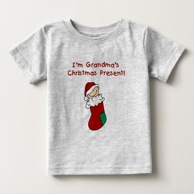T-shirt Pour Bébé Le cadeau de Noël de la grand-maman (Devant)
