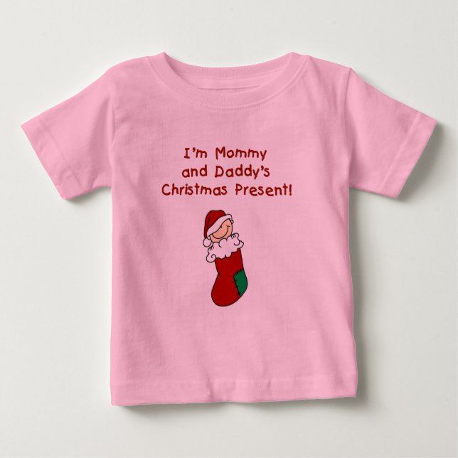 T-shirt Pour Bébé Le cadeau de Noël de maman et papa (Devant)