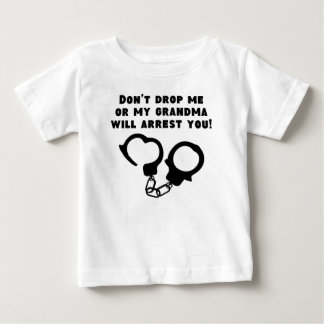 T-shirt Pour Bébé Ma grand-maman vous arrêtera