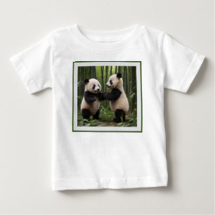 T-shirt Pour Bébé Merveilleuse : Les bébés pandas jouent dans la for