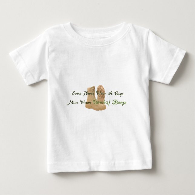 T-shirt Pour Bébé Mon héros porte des bottes de combat (Devant)