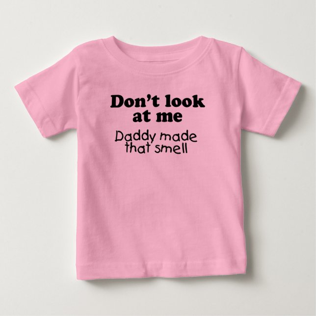 T-shirt Pour Bébé Ne me regardez pas chemise (Devant)