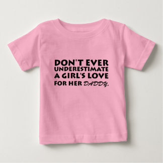 T-shirt Pour Bébé Ne sous-estimez jamais votre tenue