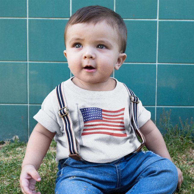 T-shirt Pour Bébé Patriotique rouge blanc et bleu bébé tendance (Créateur téléchargé)