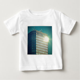 T-shirt Pour Bébé Photo carré - Soleil sur un bâtiment