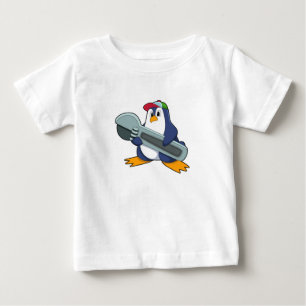 T-shirt Pour Bébé Pingouin en mécanique avec outil