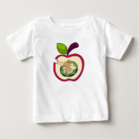 Pomme à bec à chenille