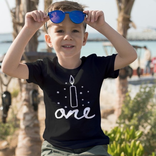 T-shirt Pour Bébé Premier anniversaire Bougie un anniversaire (Créateur téléchargé)