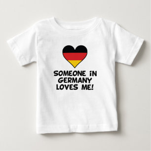 T-shirt Pour Bébé Quelqu'un en Allemagne m'aime