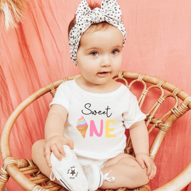 T-shirt Pour Bébé Sweet ONE Ice Cream Treat été 1er anniversaire (Créateur téléchargé)