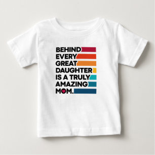 T-shirt Pour Bébé Texte d'expression de design élégant pour la journ