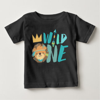 T-shirt Pour Bébé Un lion sauvage et une flèche | Boho | Âge d'un an
