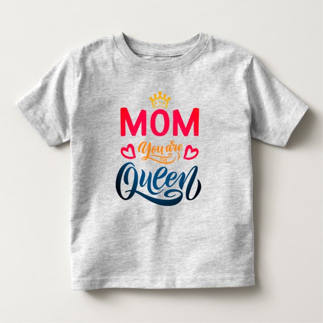 T-shirt Pour Les Tous Petits Design Chic Typographie Maman Tu Es La Reine (Devant)