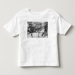 T-shirt Pour Les Tous Petits Les citoyens du bois mort célèbrent l'achèvement