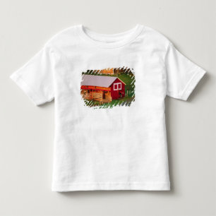 T-shirt Pour Les Tous Petits Tâches matinales à la ferme. USA, Vermont,