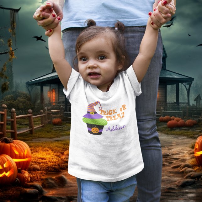 T-shirt Pour Les Tous Petits Tricoter ou traiter Cupcake personnalisé (Créateur téléchargé)