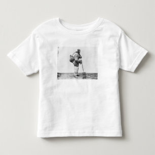 T-shirt Pour Les Tous Petits Un journalier chinois, c.1870 (photo de b/w)
