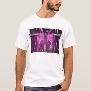 T-shirt Pourpre de Lit de pont de Brooklyn