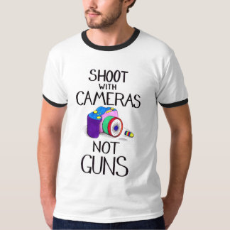 T-shirt Pousse avec des appareils-photo, pas armes à feu
