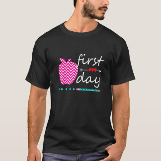 T-shirt Premier Jour De L'École Enseignant Cardiaque Étudi