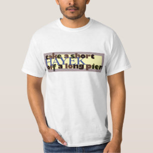 T-shirt Prenez un Hayek court outre d'un long pilier