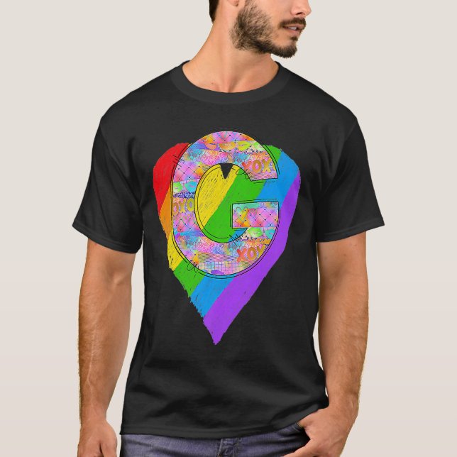 T-shirt Pride Arc-en-ciel G Nom initial Monogram Queer (Devant)