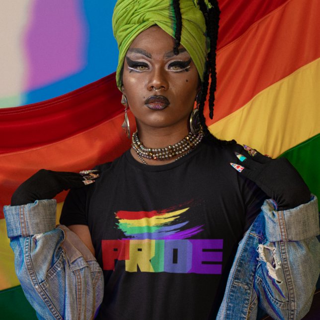 T-shirt Pride LGBT Arc-en-ciel (Créateur téléchargé)