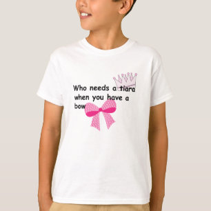 T-shirt Princesse contre la chemise de pom-pom girl