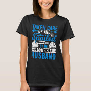 T-shirt Prise en charge par Me Electrician - Funny Electri