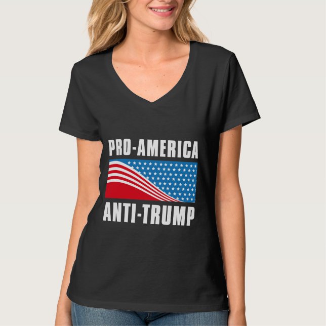 T-shirt Pro-America Anti-Trump (Devant)