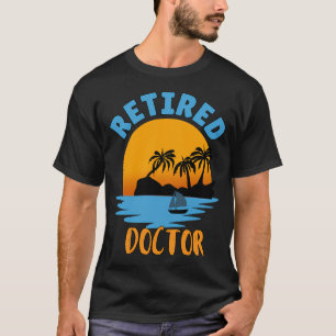 T-shirt Professeur à la retraite partant à la pêche