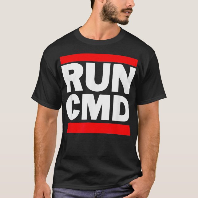 T-shirt Programmeur d'ordinateur de l'invite de commandes  (Devant)