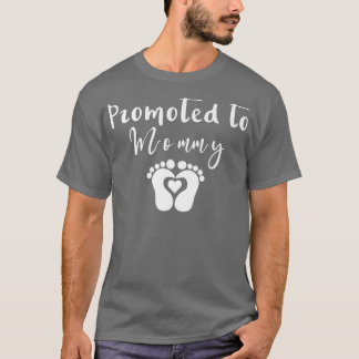 T-shirt Promoted to mommy 2022 Pregnancy Announce
