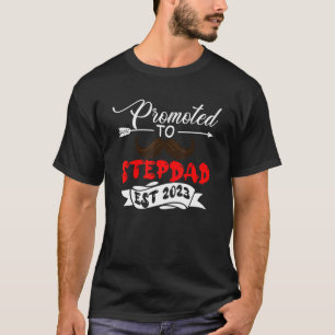 T-shirt Promu À Great Stepdad Est 2023 Beard Attendu