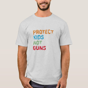 T-shirt Protégez les enfants. Pas de fusils Différentes co