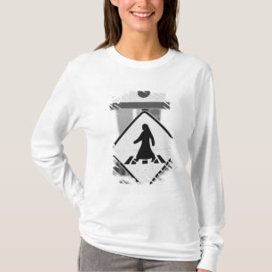 T-shirt Qatar, Ad Dawhah, Doha. Piéton arabe