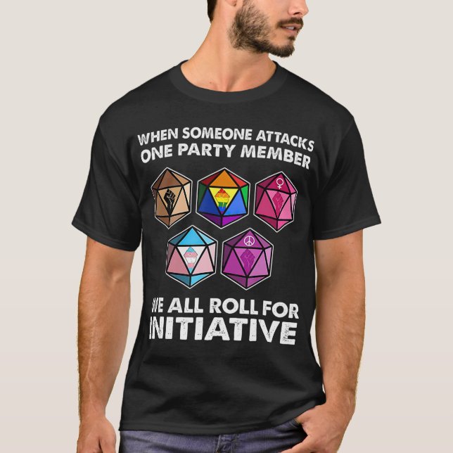 T-shirt Quand Quelqu'Un Attaque Un Membre D'Un Parti, Nous (Devant)
